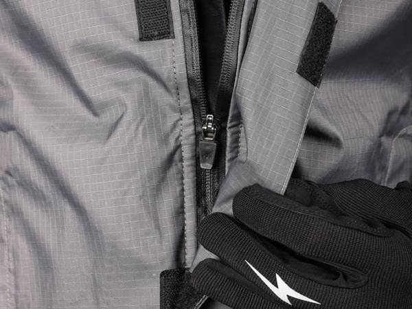 X-Large Mission Rain Jacket V2 - Black & Grey - Image 3